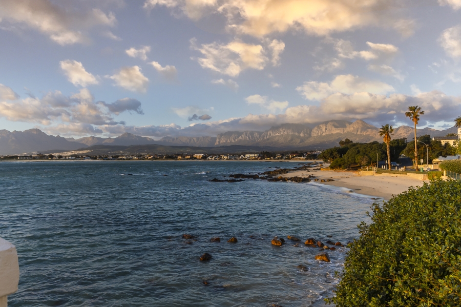 5 Bedroom Property for Sale in Gordons Bay Village Western Cape